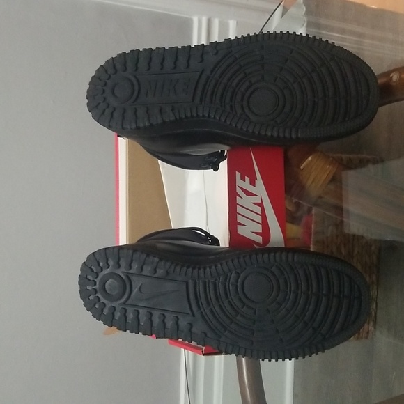 NIKE PATH WNTR (NIKE BOOTS) - Picture 3 of 4
